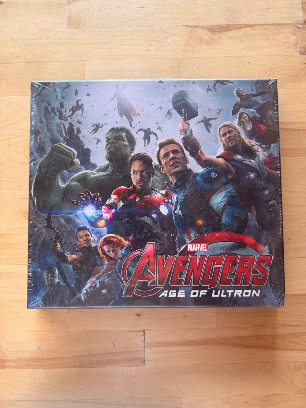 Marvel Avengers Age of Ultron Box - Red, Blue, Green